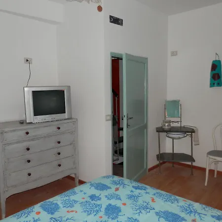 Oda ve Kahvaltı Cali Alatri