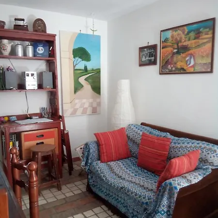 Cali 住宿加早餐酒店 Alatri