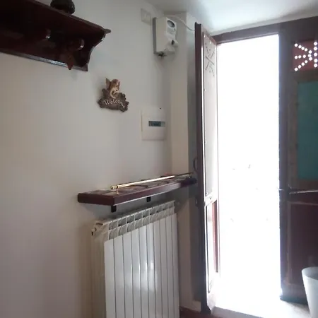 Oda ve Kahvaltı Cali Alatri