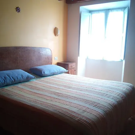 Cali Oda ve Kahvaltı