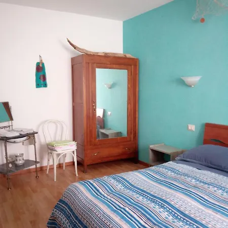 Cali Oda ve Kahvaltı